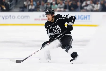 Jordan Spence with the Los Angeles Kings.