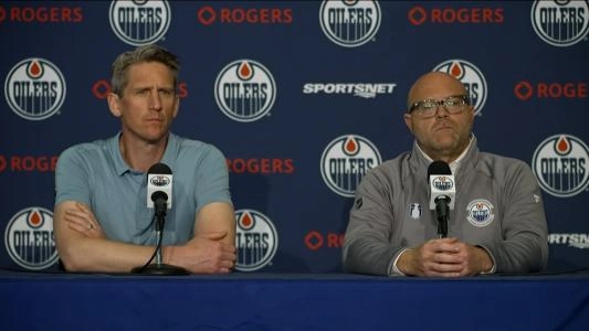 Edmonton Oilers Kris Knoblauch (left) and Stan Bowman (right)