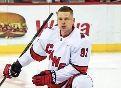 Former Carolina Hurricanes center Evgeny Kuznetsov