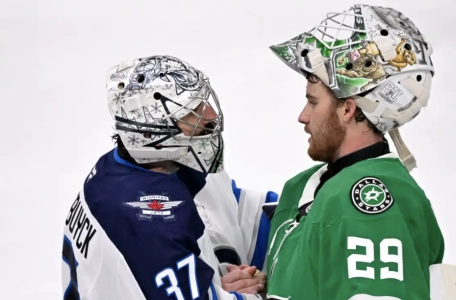 Analyst makes a case for Jake Oettinger to beat out Connor Hellebuyck for Team USA's Olympic starter role