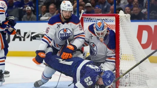 Edmonton Oilers' Jake Walman in front of his net vs. the Tampa bay Lightning