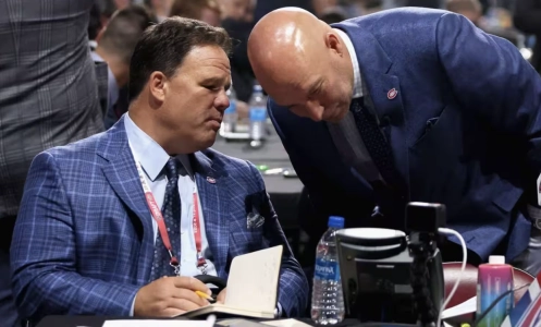 Jeff Gorton et Kent Hughes