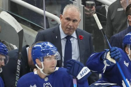 Nov 3, 2025; Toronto, Ontario, CAN; Toronto Maple Leafs head coach Craig Berube during a break against the Pittsburgh Penguins during the first period at Scotiabank Arena. Mandatory Credit: John E. Sokolowski-Imagn Images
