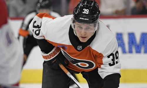27 octobre 2024 ; Philadelphie, Pennsylvanie, &Eacute;tats-Unis ; Matvei Michkov (39), ailier droit des Flyers de Philadelphie, contre les Canadiens de Montr&eacute;al au Wells Fargo Center.
