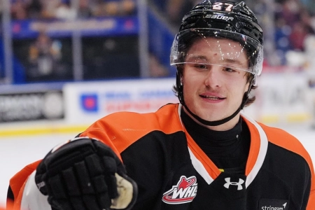 V&eacute;ritable claque au visage pour l'excellent espoir du Canadien Bryce Pickford