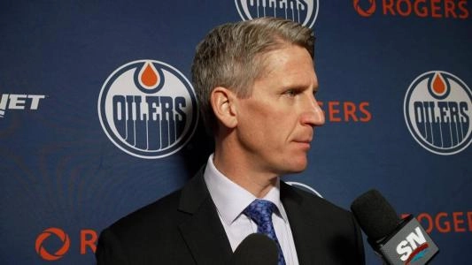 Edmonton Oilers head coach Kris Knoblauch addressing the media.