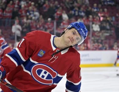 22 novembre 2025 ; Montr&eacute;al, Qu&eacute;bec, CAN ; L'attaquant des Canadiens de Montr&eacute;al Jake Evans (71) patine pendant l'&eacute;chauffement avant le match contre les Maple Leafs de Toronto au Centre Bell.