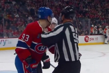 Sc&egrave;ne incroyable: Ivan Demidov a envoy&eacute; un message clair apr&egrave;s la mise en &eacute;chec sur Juraj Slafkovsky