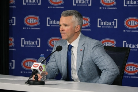 Tr&egrave;s belle surprise pour Martin St-Louis: &laquo; Il m'impressionne en batince &raquo;