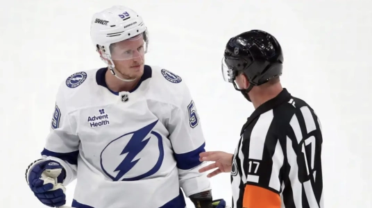 Lightning forward Jake Guentzel