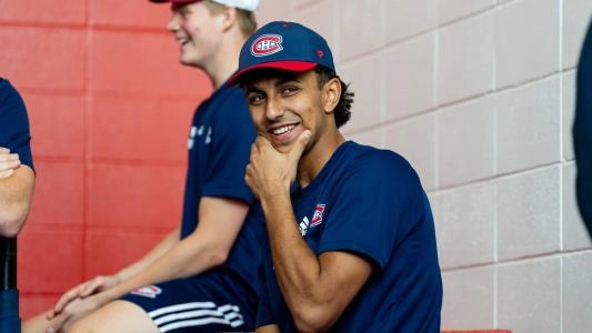 C'est maintenant confirm&eacute; pour Michael Hage tout juste apr&egrave;s la signature de Bryce Pickford par le CH
