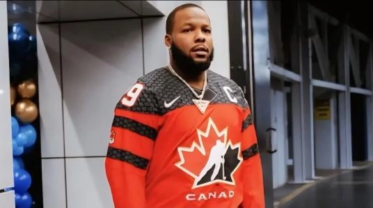 Toronto Blue Jays first baseman Vladimir Guerrero Jr sporting a Marie-Philip Poulin team Canada jersey ahead of Game 7 of the World Series.