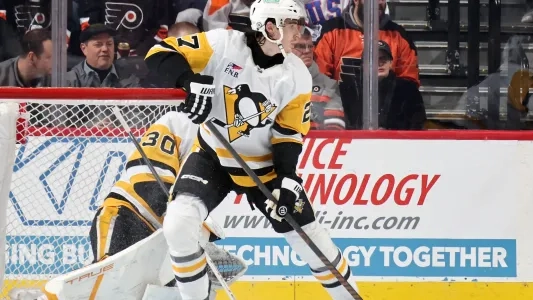 Pittsburgh Penguins' Ryan Graves in front of his net during a game