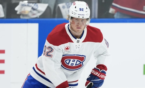 8 octobre 2025 ; Toronto, Ontario, CAN ; L'ailier droit des Canadiens de Montr&eacute;al, Patrik Laine (92), patine pendant l'&eacute;chauffement avant un match contre les Maple Leafs de Toronto &agrave; la Scotiabank Arena.
