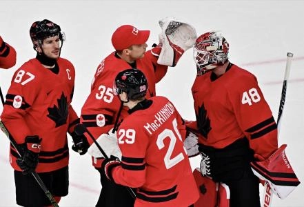 The real reason Sidney Crosby is scratched today revealed