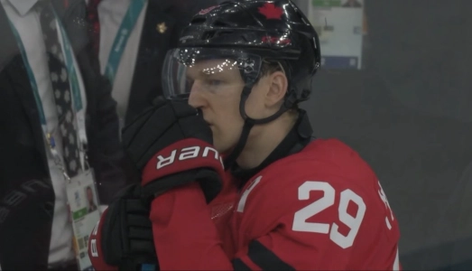 Nathan MacKinnon