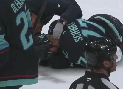 Terrifying moment as Jaden Schwartz takes skate to the face
