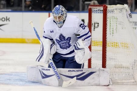Philadelphia Flyers connected to a pair of young star goaltenders as offseason trade targets
