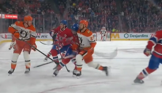 Jeffrey Viel sur Kirby Dach