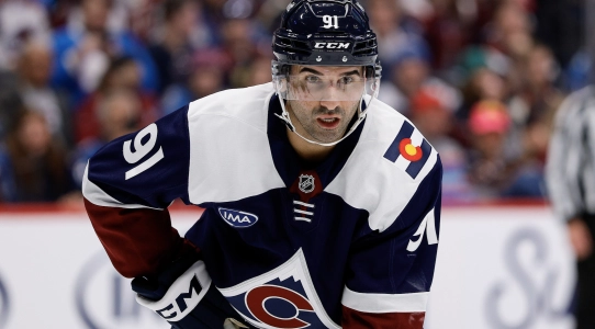 8 mars 2026 ; Denver, Colorado, &Eacute;tats-Unis ; Nazem Kadri (91), ailier gauche de l'Avalanche du Colorado, lors de la deuxi&egrave;me p&eacute;riode du match contre le Wild du Minnesota &agrave; la Ball Arena.