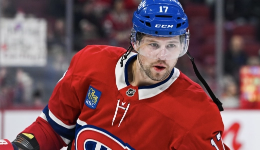 26 f&eacute;vrier 2026 ; Montr&eacute;al, Qu&eacute;bec, Canada ; Josh Anderson (17), l'ailier droit des Canadiens de Montr&eacute;al, observe l'&eacute;chauffement avant le match contre les Islanders de New York au Centre Bell.