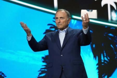 Jun 27, 2025; Los Angeles, California, USA; NHL commissioner Gary Bettman speaks during the first round of the 2025 NHL Draft at Peacock Theater.