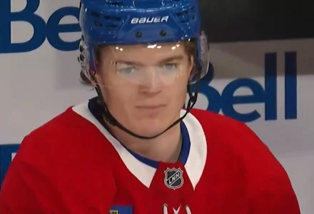 Cole Caufield hits 50 as Canadiens bench erupts in electric moment