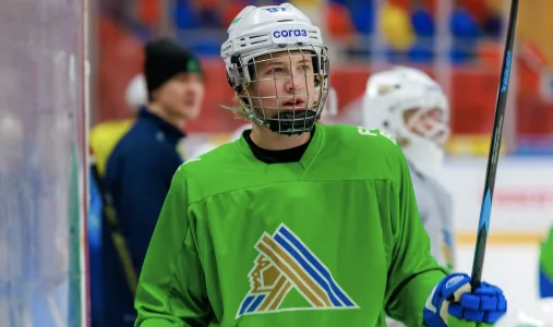 Saison terminée pour Alexander Zharovsky : voici le moment où l'attaquant devrait s'amener avec le Canadien