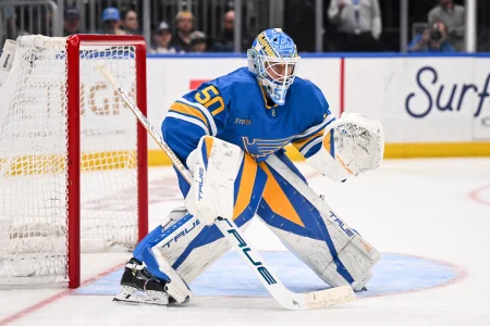 Jordan Binnington admits struggles as Joel Hofer outshines him in St. Louis