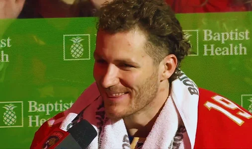 Tkachuk makes a promise the hockey world will notice