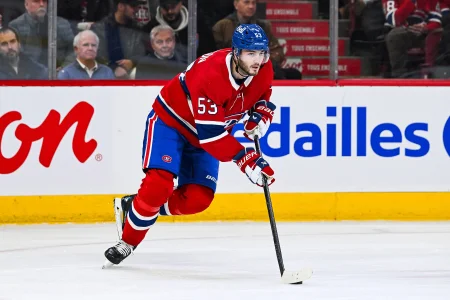 Noah Dobson opéré : les chances de le revoir en séries s’effondrent pour le Canadien