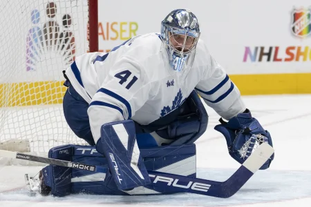 Maple Leafs goalie Anthony Stolarz completely owning his locker room mistake sets a fearless new standard