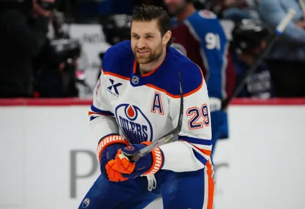 Leon Draisaitl’s status for Game 1 becomes clearer after Oilers morning skate