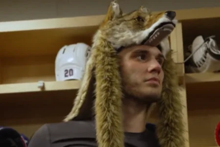 Le message de Juraj Slafkovsky après la victoire fait vivement réagir