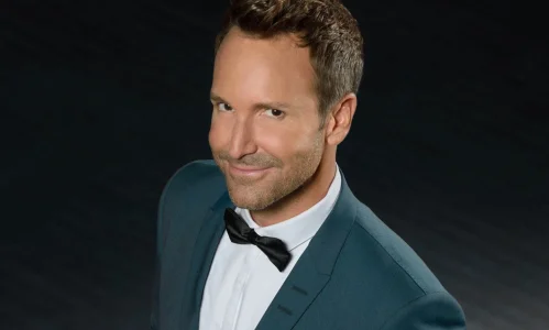 Éric Salvail, un documentaire intrigue déjà