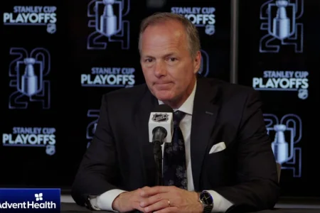 Jon Cooper provoque après la victoire du Lightning : « On est les méchants et ça nous va »