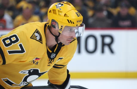 Apr 20, 2026; Pittsburgh, Pennsylvania, USA; Pittsburgh Penguins center Sidney Crosby (87) before a face-off against the Philadelphia Flyers during the third period n game two of the first round of the 2026 Stanley Cup Playoffs at PPG Paints Arena.
