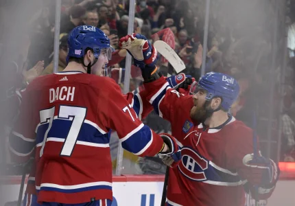 David Savard envoie un message fort après les critiques envers Slafkovsky et Dach