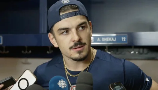 Arber Xhekaj ne s'est pas gêné pour envoyer un message clair aux joueurs du Lightning