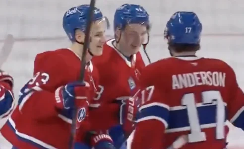 Ivan Demidov, Lane Hutson et Josh Anderson