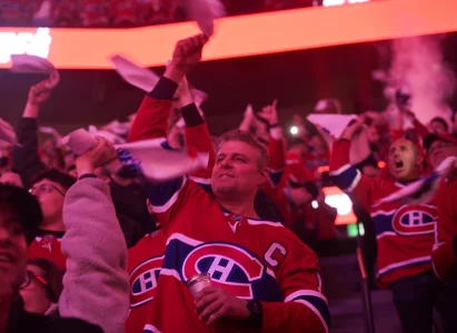 Police called in as Canadiens celebration outside Bell Centre gets out of control