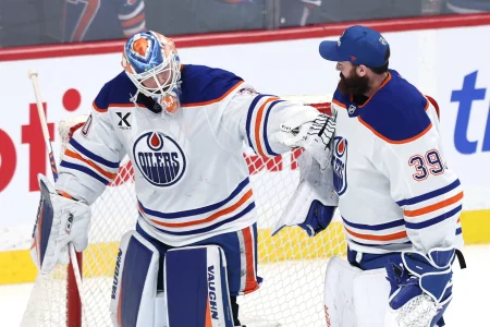 Insider hints at major lineup change for the Edmonton Oilers ahead of Game 4