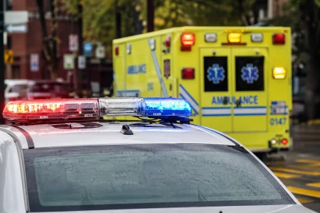 Un conducteur perd la vie dans un grave accident au Québec