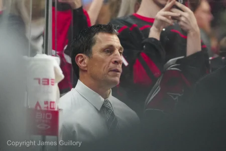 Rod Brind’Amour’s handshake snub adds new heat to Hurricanes-Senators tension