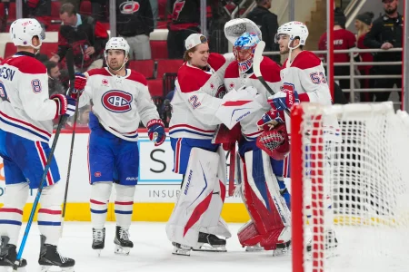 Montreal Canadiens face a bigger Game 5 question after Noah Dobson’s skate