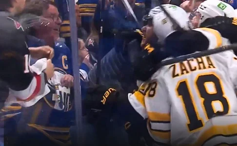 Pastrnak yells at Sabres fan