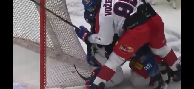 Filip Hronek at center of concerning on-ice incident in viral footage