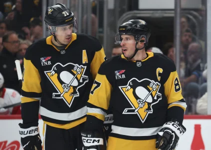 Sidney Crosby breaks silence on Evgeni Malkin as pressure shifts to Kyle Dubas