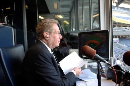 Yankees share heartbreaking news on legendary announcer's passing