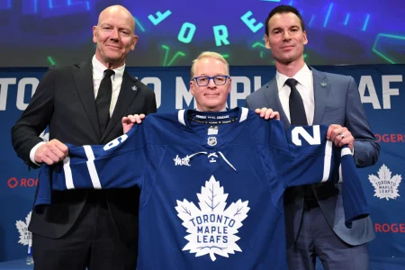 Maple Leafs avoid disaster, win draft lottery and will pick first overall